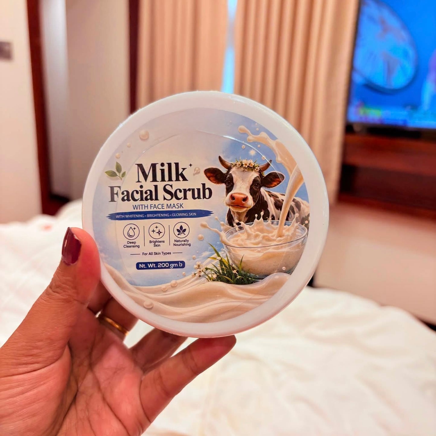 🥛 Milk Facial Scrub – 200g