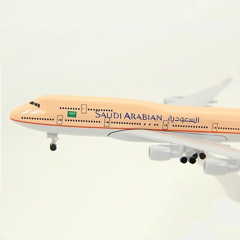 Saudi Arabian Airlines Boeing 747 Model Airplane 20cm